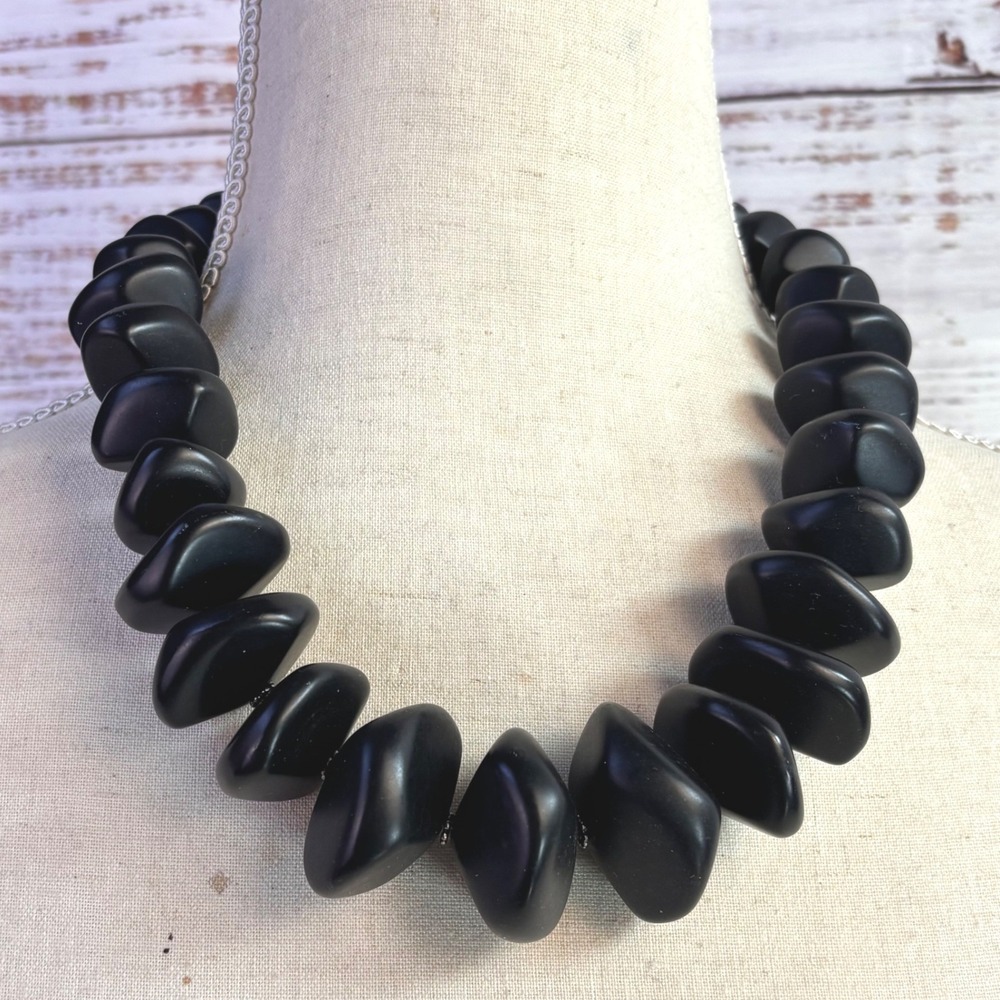Minimalist Goth Vintage Chunky Bead Necklace Black Resin Brutalist Statement
